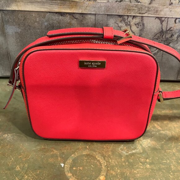 Kate Spade Red Cammie Newbury Lane Crossbody Bag - Picture 1 of 6